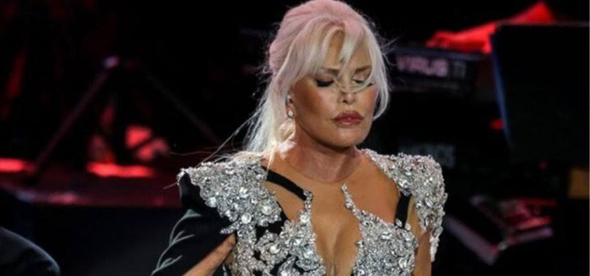 Ajda Pekkan karantina dinlemedi ve… Ajda Pekkan karantina dinlemedi ve…