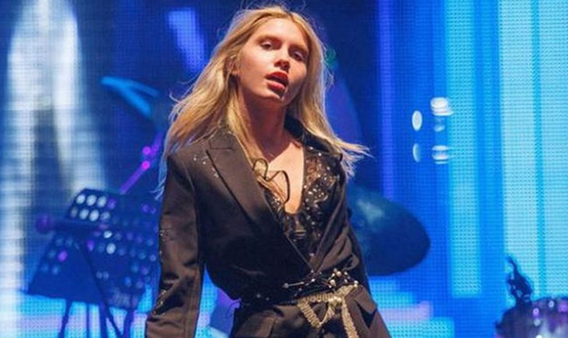 aleyna tilki imaj de tirdi aleyna tilki imaj de tirdi