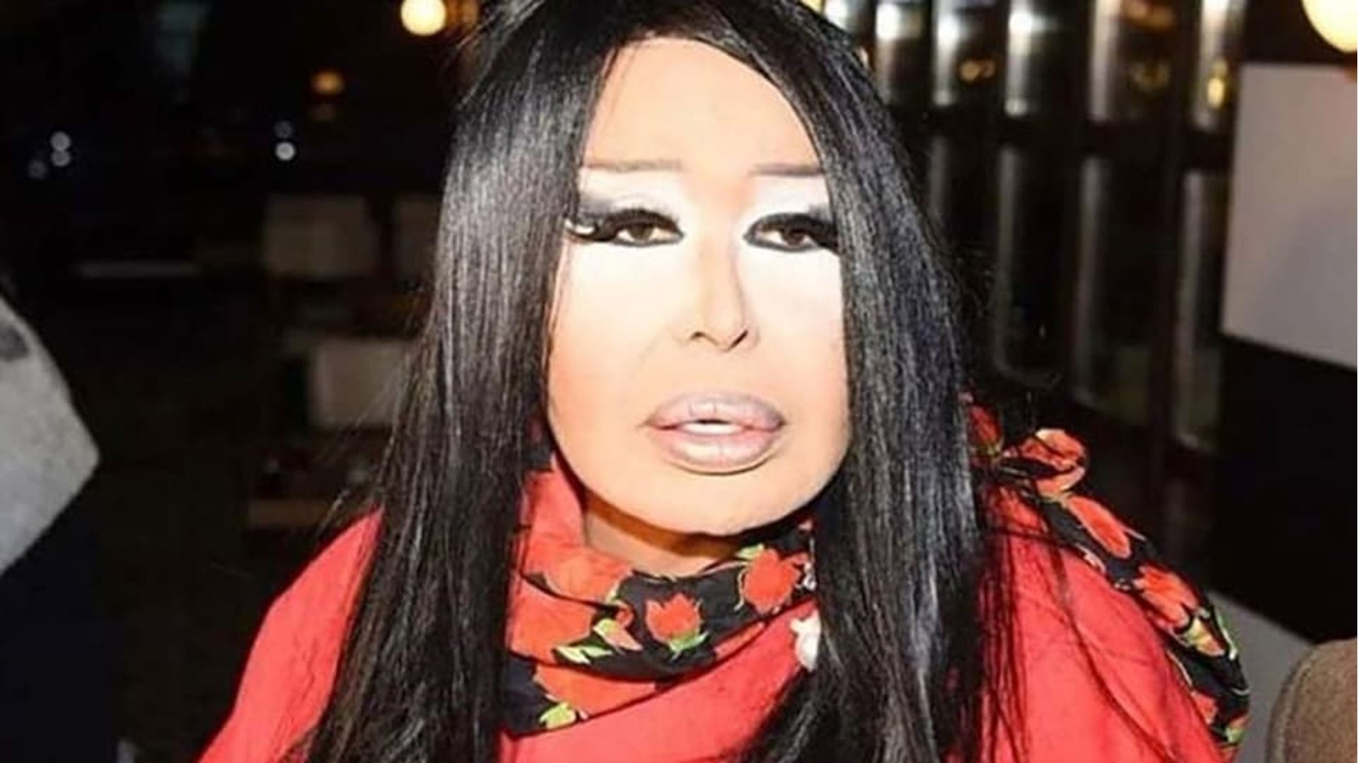 Bülent Ersoy annesine veda etti