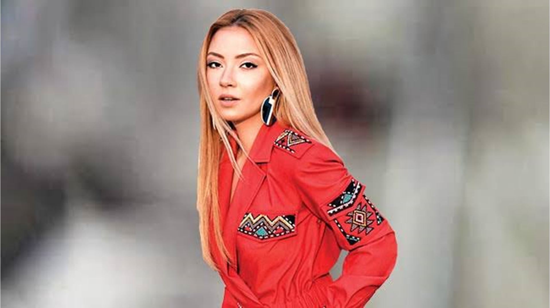 Ece Seçkin Sesleri birbirinden ayıramayan&hellip;