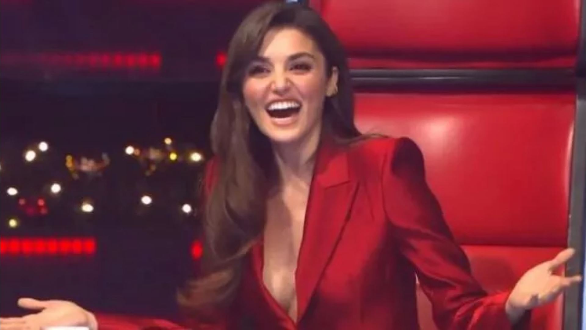 Hande Erçel yeni yıla nerede girdi?