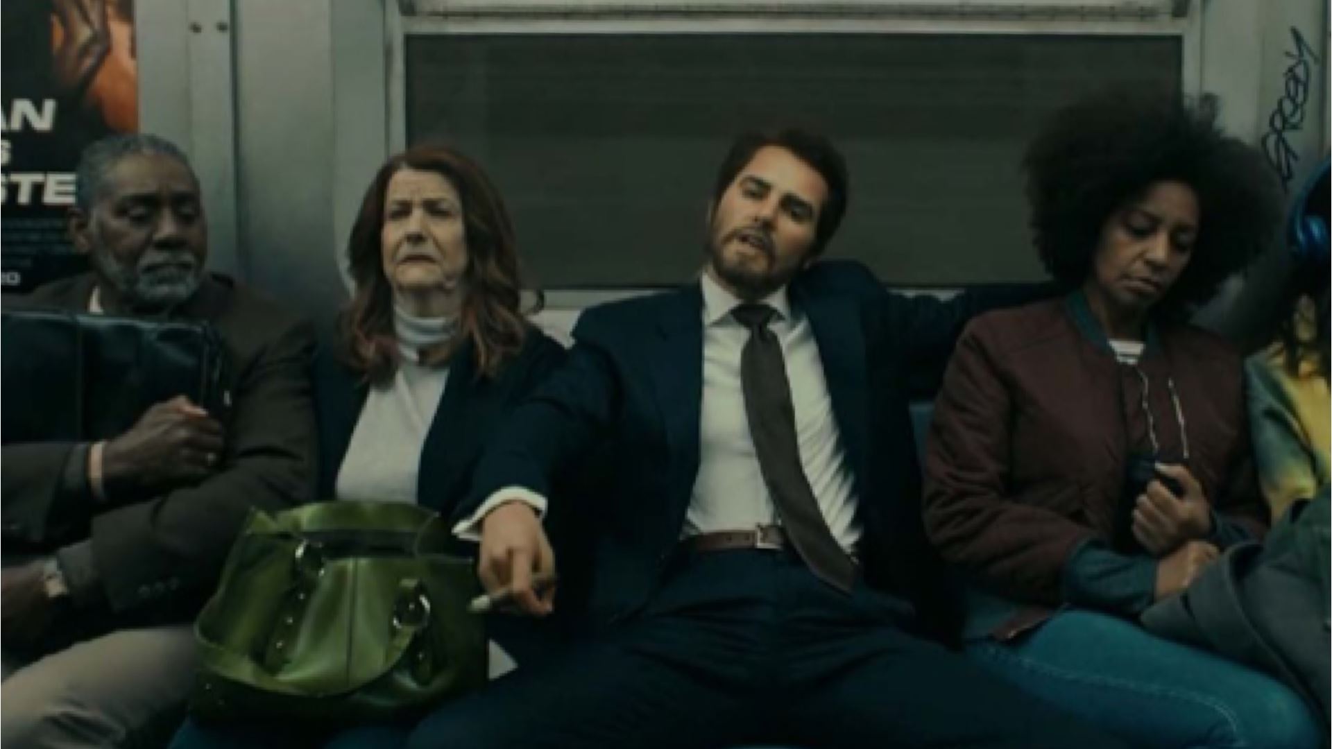 Hangi ünlü kadın şarkıcı klibinde erkek kılığına girdi?