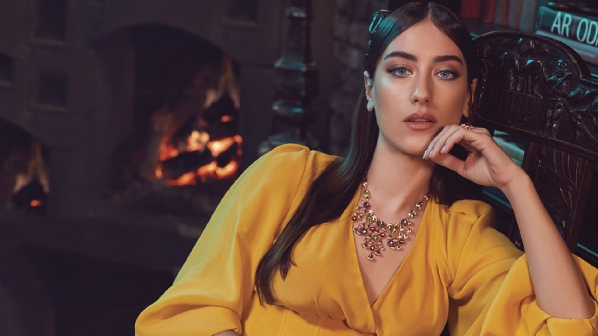 Hazal Kaya Niyeyse çok kötü hissettiğim bir günün gecesi&hellip;