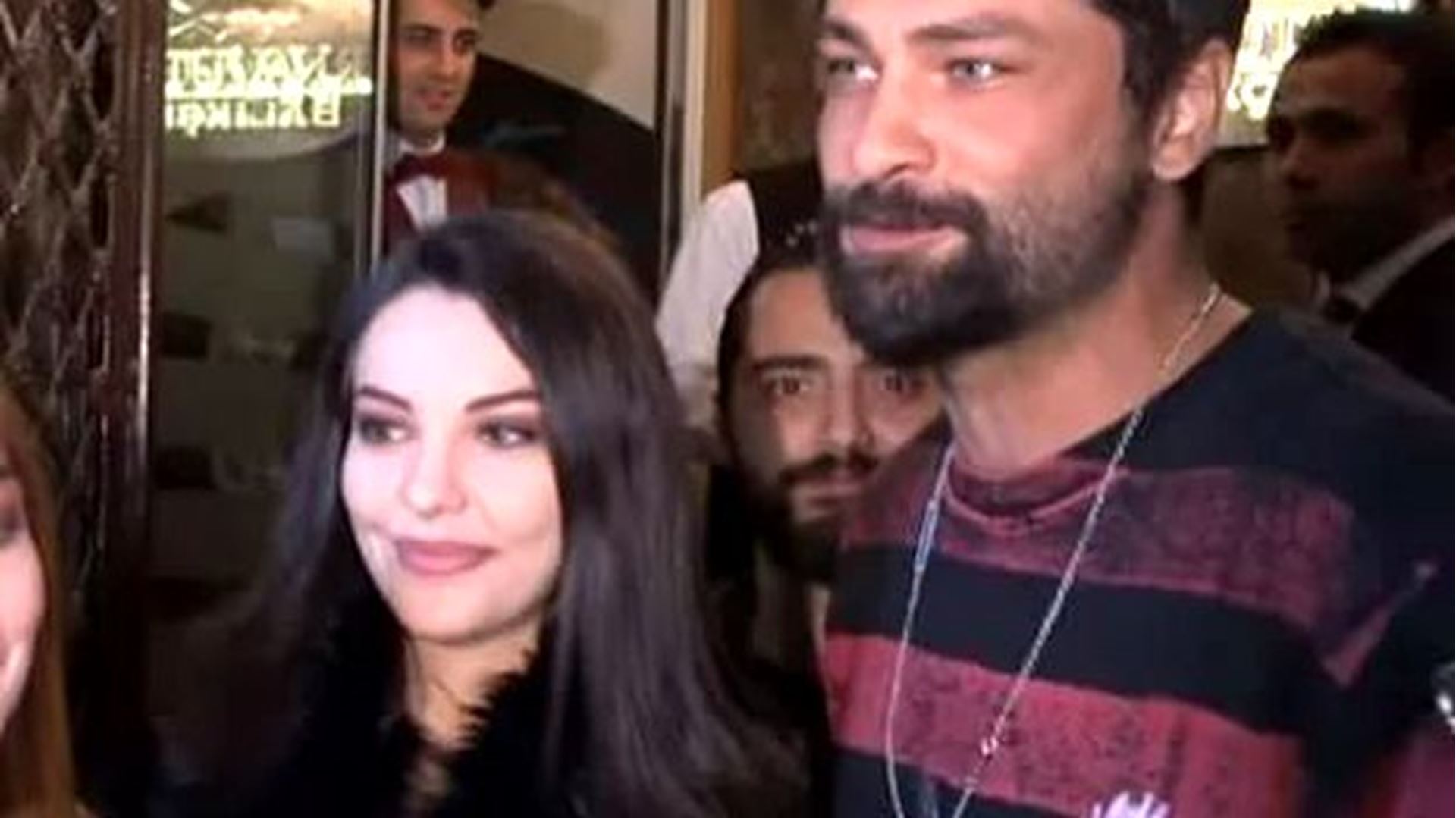 Tuvana Türkay ile Onur Tuna yaşanan gerginlikten sonra ilk kez yan yana!
