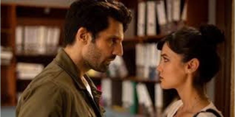 Films Et Séries Tv Avec Kaan Urgancıoğlu Kaan Urgancıoğlu ile Pınar Deniz’in öpüşme sahnesi dizide olay yarattı